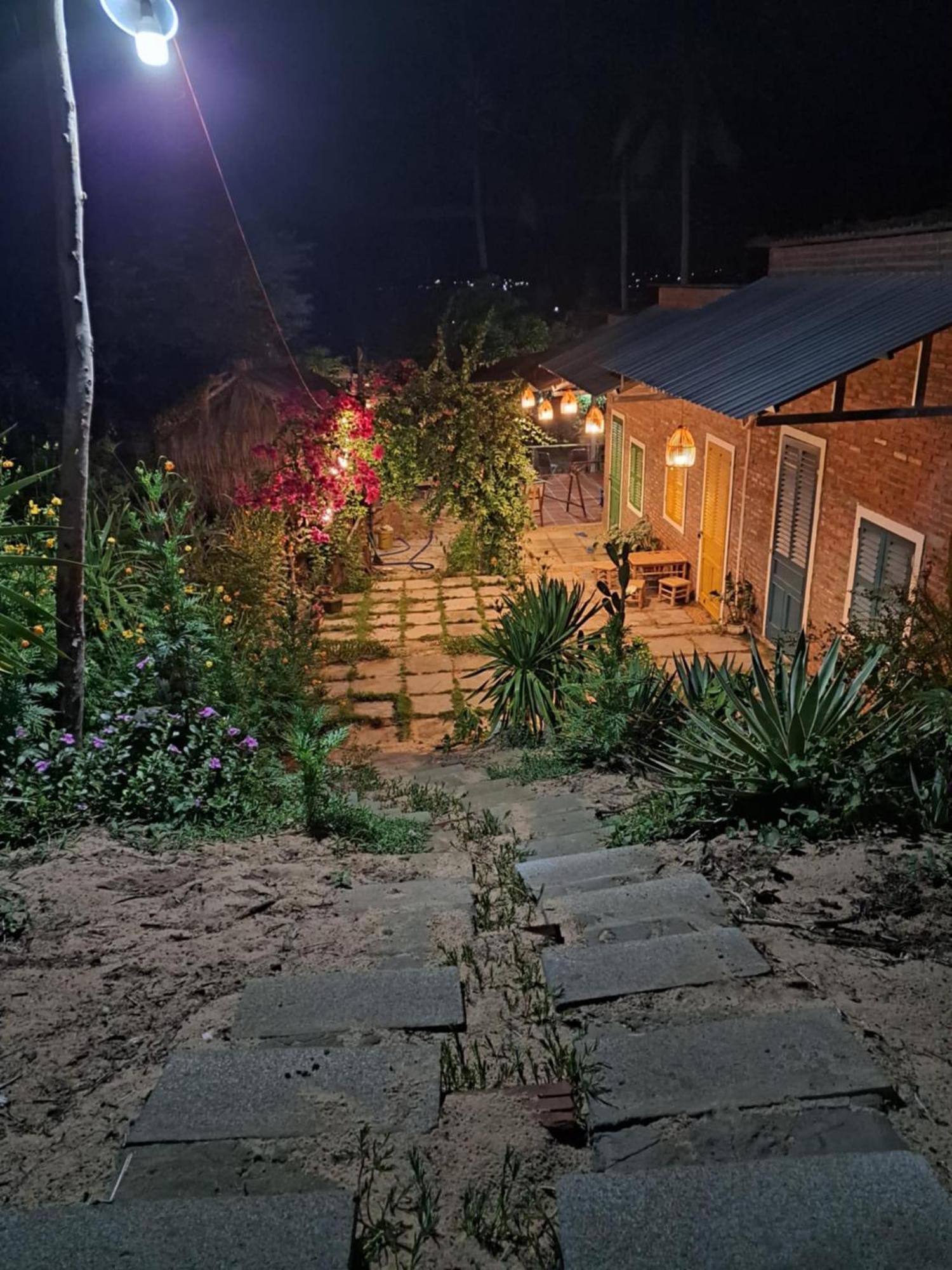 Homestay Dat Phu Tuy Hoa Bagian luar foto